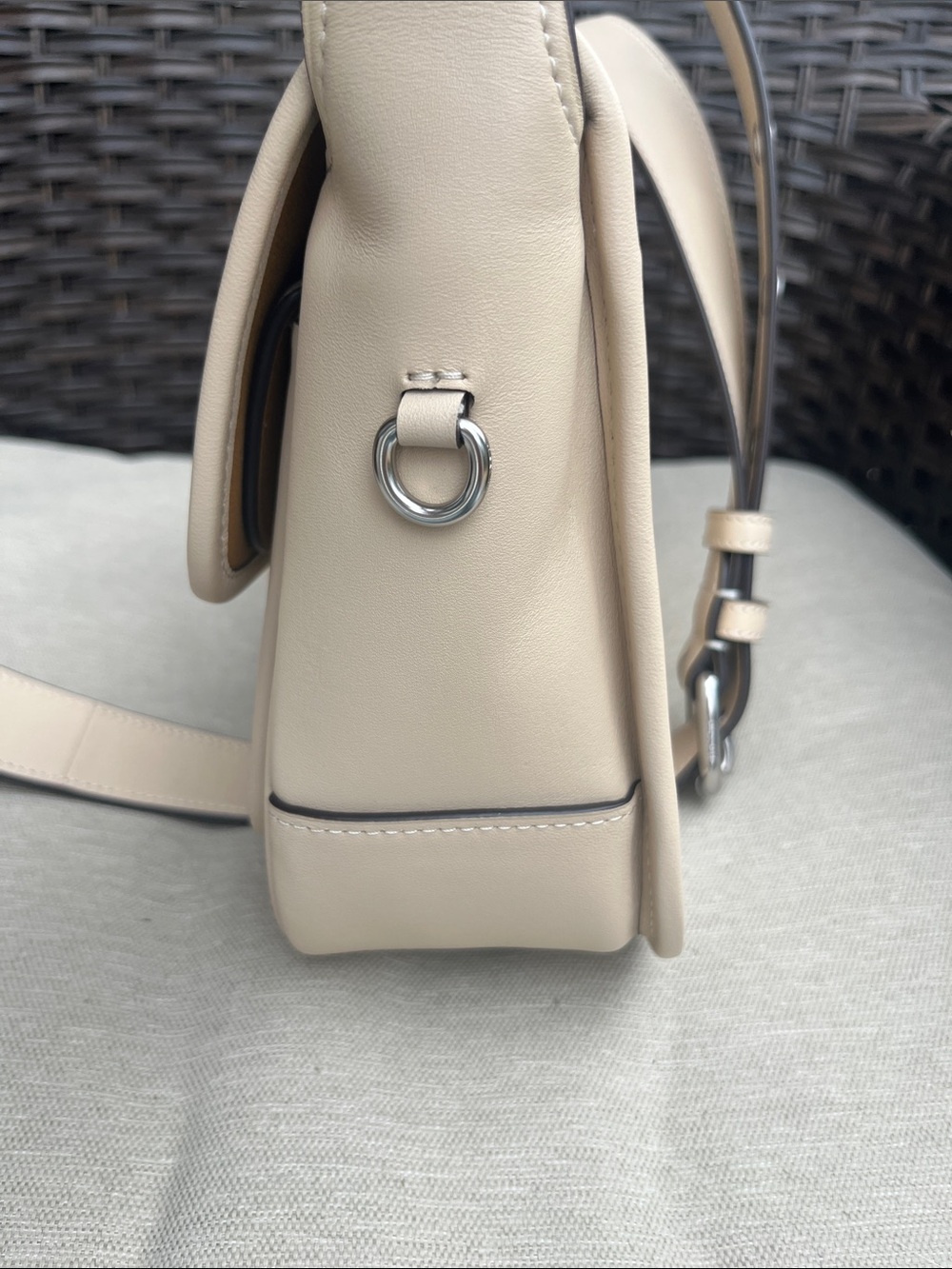 NWOT Coach Tabby Messenger Ivory Crossbody Bag - Picture 8 of 15